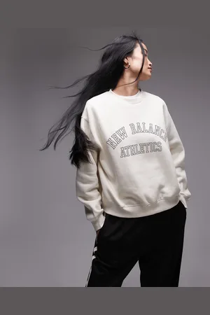 New Balance Sudadera con estampado gráfico de