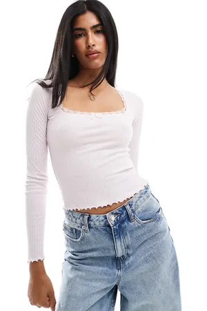 Miss Selfridge Top rosa pastel de manga larga con cuello cuadrado y ribete de encaje de