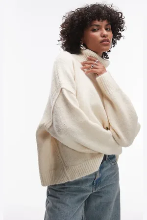 Topshop Jersey blanco holgado con cuello vuelto y costuras a la vista de punto de