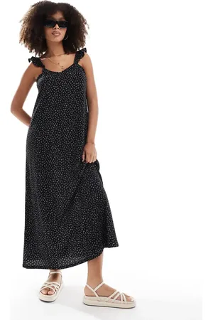 Pieces® Vestido largo con volante en los tirantes y estampado floral de punto texturizado de