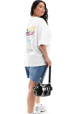 ASOS Camiseta blanca de corte boyfriend con estampado gráfico de yate en la espalda de ASOS DESIGN Curve