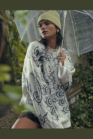 Topshop Jersey blanco marfil y negro extragrande con flecos y patrón bordado de punto de ochos premium de