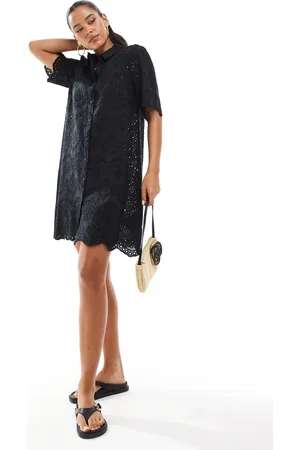 ONLY Vestido corto con detalles de punto calado de