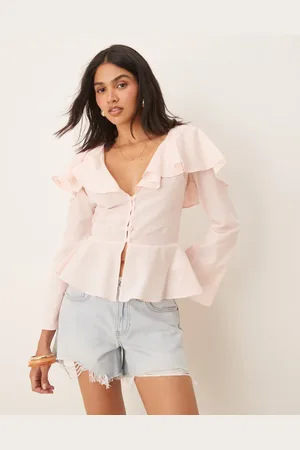 ASOS Blusa con diseño campero y volantes en el cuello de