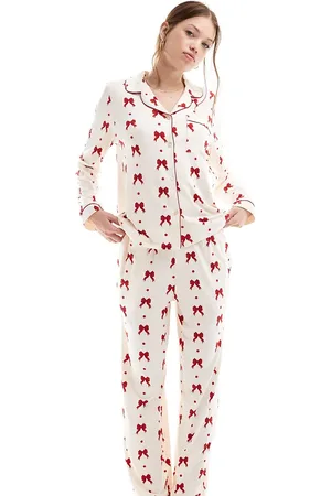 Chelsea Peers Pijama color con estampado de lazos rojos de poliéster de -Blanco