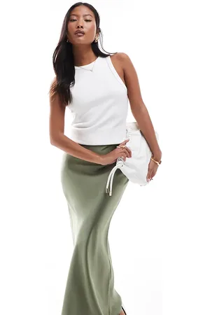 New Look Falda midi verde de corte al bies de satén de