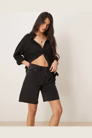 Abercrombie & Fitch Pantalones cortos negros de estilo bermudas y talle medio clásicos de