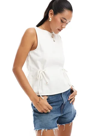 ASOS Top vaquero color sin mangas con cintura ceñida con lazadas de -Blanco