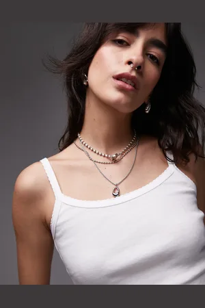 Topshop Camiseta blanca de tirantes con ribete festoneado de