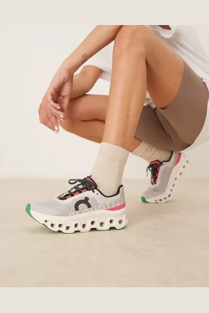 On Running Zapatillas de deporte blancas Cloudmonster de
