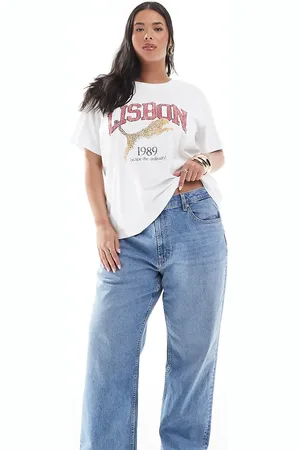 ASOS Vaqueros capri azul medio de pernera recta de ASOS DESIGN Curve