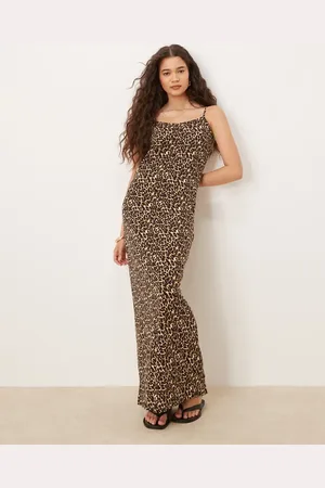 VILA Vestido largo ceñido de tirantes con estampado de leopardo de punto liso de -Multicolor