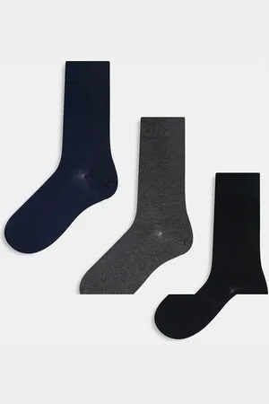 ARKET Pack de 3 pares de calcetines tobilleros de color negro, azul marino y gris oscuro melange de