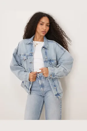 Gina Tricot Chaqueta vaquera azul extragrande de estilo boyfriend con lavado claro de