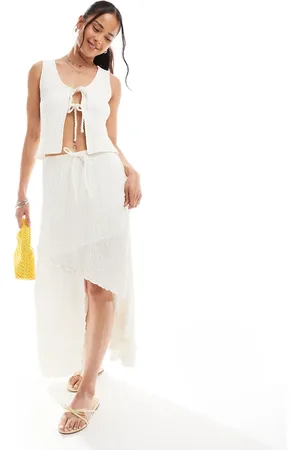 Miss Selfridge Falda larga beis asimétrica de estilo bohemio de punto texturizado de (parte de un conjunto)-Neutro