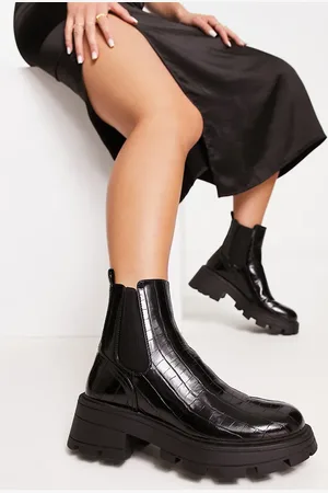 Topshop Botas Chelsea negras efecto piel de cocodrilo con suela gruesa Bella de