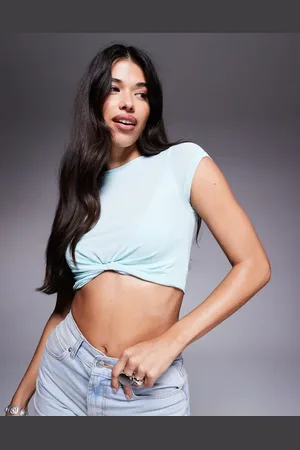 ASOS Top corto de manga corta con detalle anudado de malla de