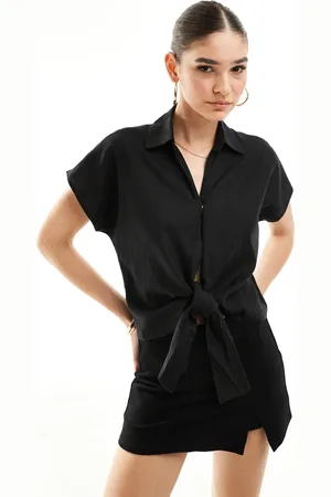 New Look Camisa negra con lazada delantera de tejido efecto lino de