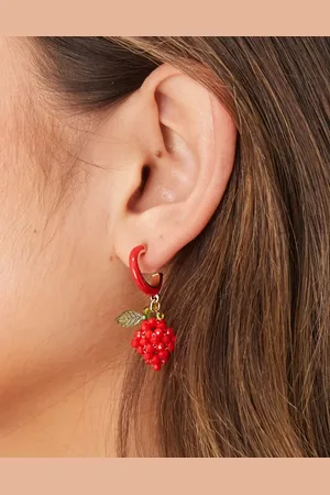 ASOS Pendientes de aro rojos con fresas de cuentas pequeñas de