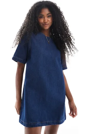 ASOS Vestido corto vaquero estilo camiseta de - marino