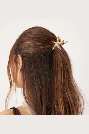 DesignB London Pinza para el cabello dorada con diseño concha marina de metal de