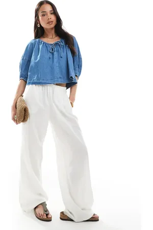 ASOS Top vaquero con lazada delantera de denim ligero de