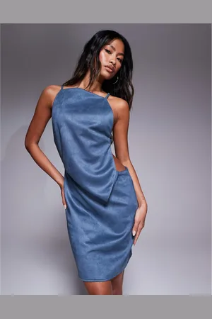 ASOS Vestido corto con cuello barco y espalda asimétrica de ante de