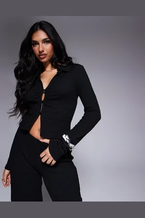ASOS Camisa negra de manga larga con botones de tejido texturizado de (parte de un conjunto)
