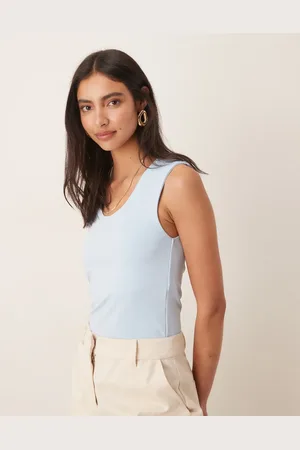 ASOS Camiseta de tirantes con cuello ancho de tejido suave de