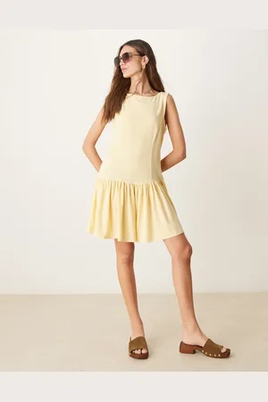 ASOS Vestido corto amarillo crema con cintura baja de mezcla de lino de