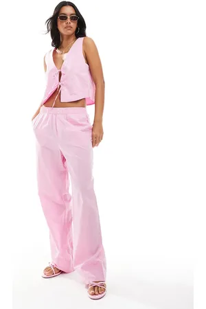 ONLY Pantalones a cuadros vichy rosas de pernera ancha con detalle estilo bóxer de (parte de un conjunto)