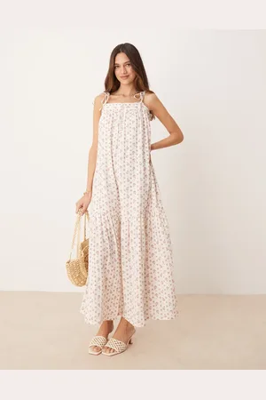 Y.A.S Vestido largo amplio de estilo boho con estampado floral rosa y tirantes anudados de -Blanco