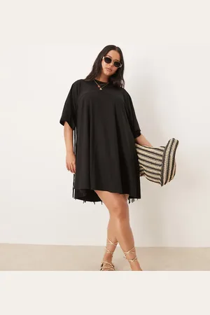 ASOS Vestido corto estilo camiseta con vuelo y detalle de flecos en la espalda de ASOS DESIGN Curve