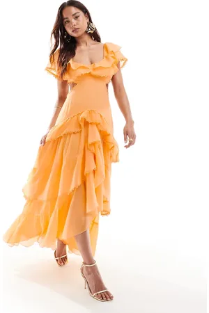 ASOS Vestido largo pastel con falda escalonada, mangas fluidas y ribete de encaje de