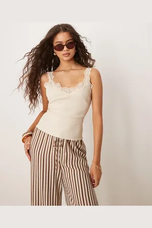 MANGO Camiseta sin mangas con tirantes anchos y detalle de ribete de encaje de -Neutro
