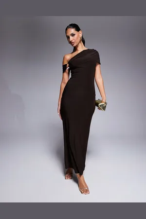ASOS Vestido largo marrón con escote Bardot, mangas de casquillo y detalle de herraje de