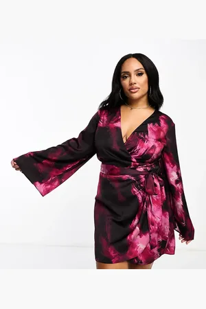 ASOS Vestido corto cruzado con lazada en la cintura y de satén exclusivo de ASOS DESIGN Curve-Multicolor