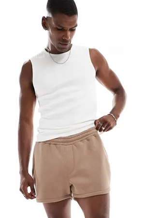 ASOS Pantalones cortos de 17 cm marrones con bajo redondeado de -Marrón