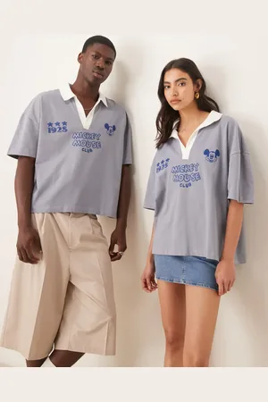 ASOS Polo azul unisex de corte cuadrado extragrande con hombros caídos y estampados deportivos de Mickey Mouse de Disney de