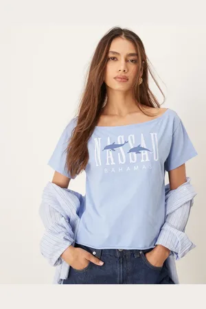 Hollister Camiseta azul con cuello barco y estampado "Nassau" de