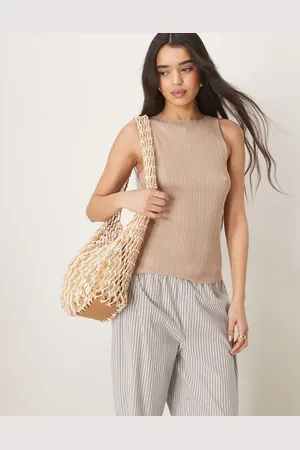 ASOS Top de tirantes con cuello barco de punto de canalé de