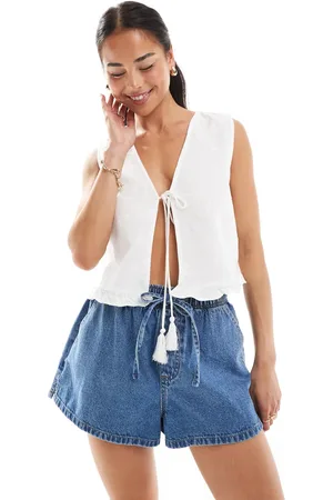 ONLY Top blanco con lazada delantera y bordados de mezcla de lino de