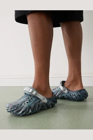 Crocs Zuecos negro arena y multicolores efecto marmoleado Echo de