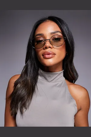 Quay Australia Gafas de sol plateadas redondas estrechas de metal con lentes verde tenue Anyways de Quay