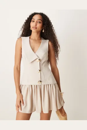 ASOS Vestido corto color crema con diseño 2 en 1 estilo chaleco de -Blanco