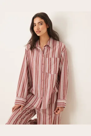 ASOS Camisa de pijama roja a rayas blancas de manga larga de tejido liso de -Rojo