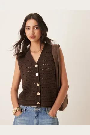 ASOS Chaleco marrón con botones dorados de punto grueso calado de