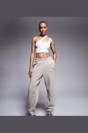Kaiia Joggers color con bajos ajustados de Tall-Beis neutro