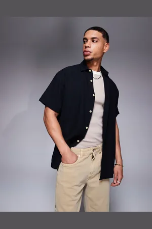 ADPT. Camisa negra extragrande de manga corta de