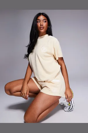 ASOS Camiseta amarillo crema de tejido de rizo de Weekend Collective (parte de un conjunto)